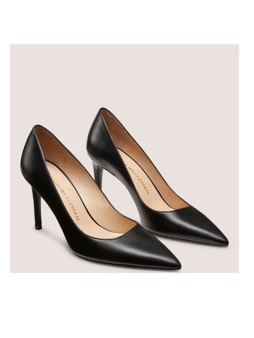 Stuart Weitzman WOMEN size 6
Stuart 75mm 3” leather black pumps
$468. NEW